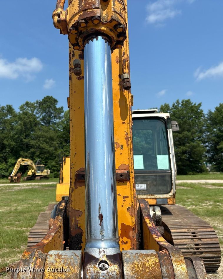 image for item EC3727 Liebherr R912 LC Litronic excavator