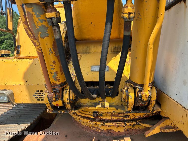 image for item EC3727 Liebherr R912 LC Litronic excavator