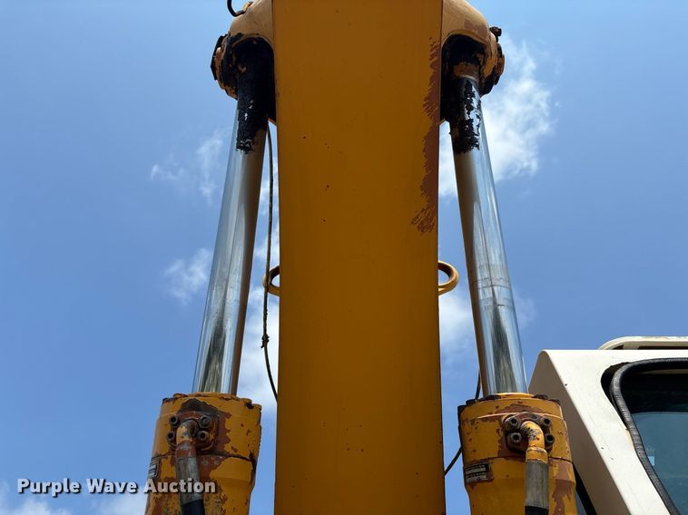 image for item EC3727 Liebherr R912 LC Litronic excavator