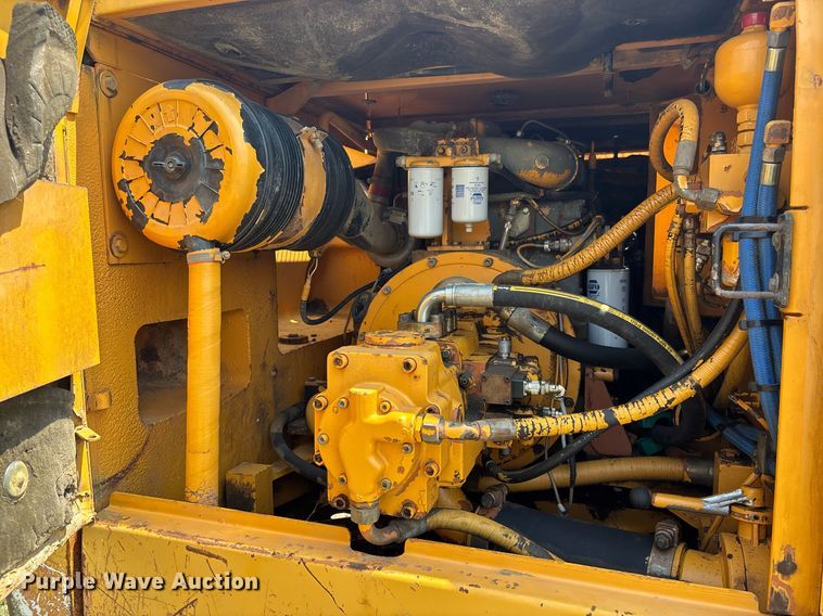 image for item EC3727 Liebherr R912 LC Litronic excavator