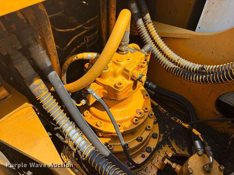 image for item EC3728 1992 Hyundai R290LC excavator