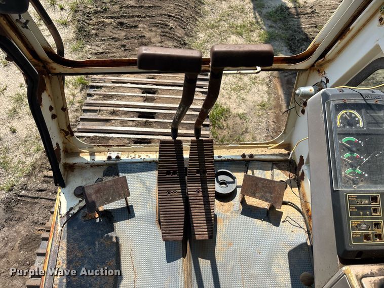 image for item EC3728 1992 Hyundai R290LC excavator