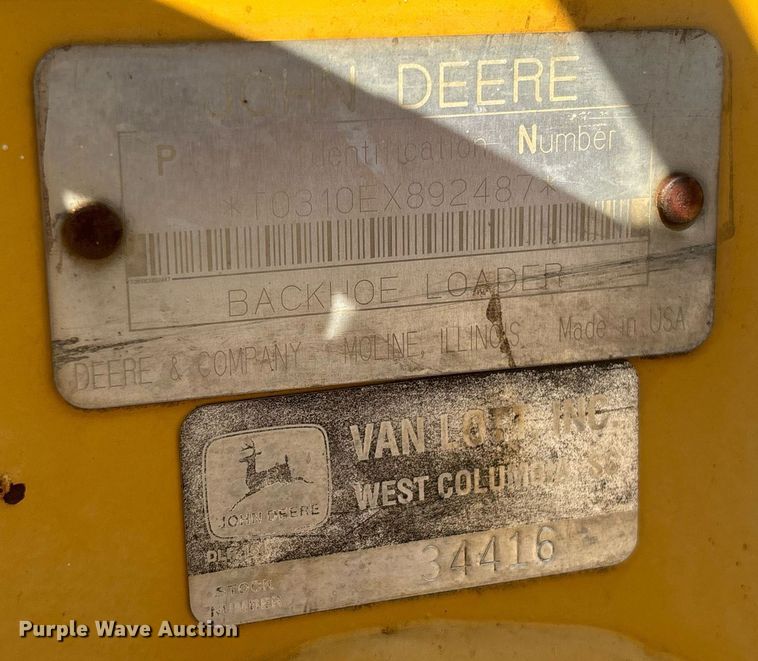 image for item EC3732 2000 John Deere 310E backhoe