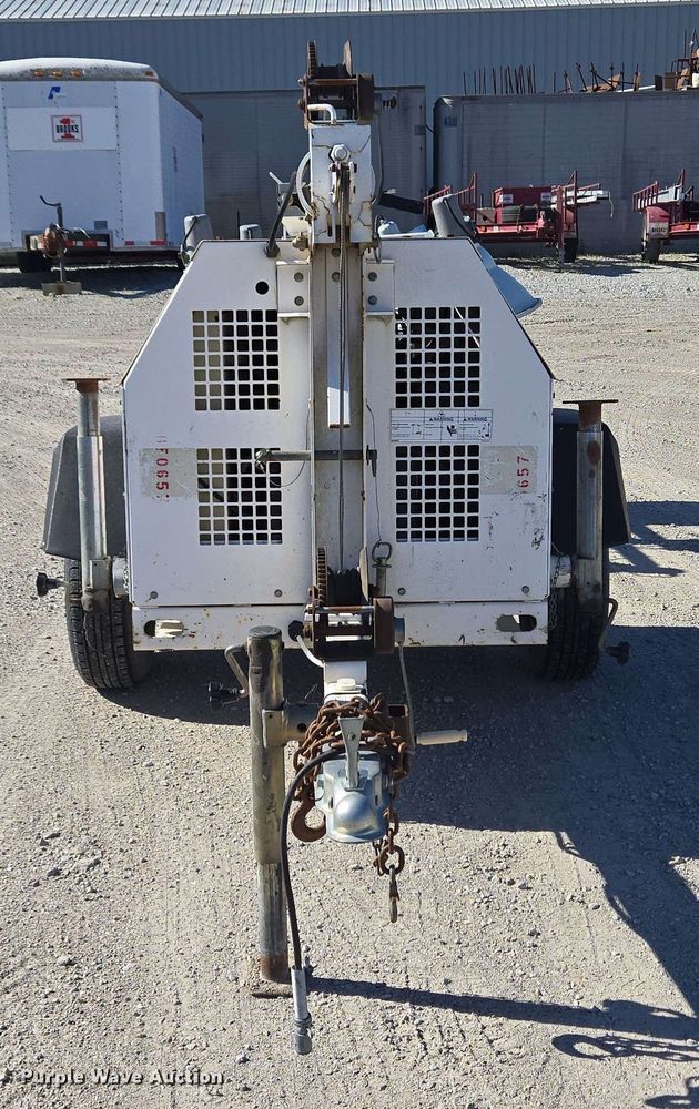 image for item EC4202 2002 Bobcat Daylight light plant