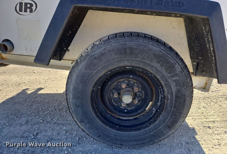 image for item EC4202 2002 Bobcat Daylight light plant