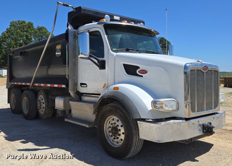image for item ED2106 2016 Peterbilt 567 dump truck