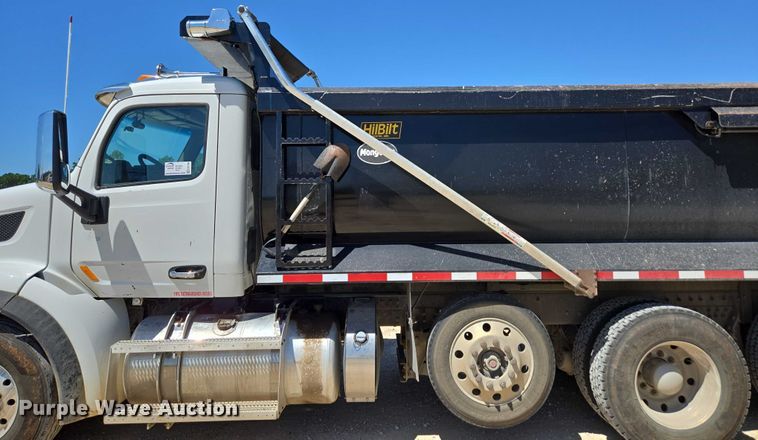image for item ED2106 2016 Peterbilt 567 dump truck