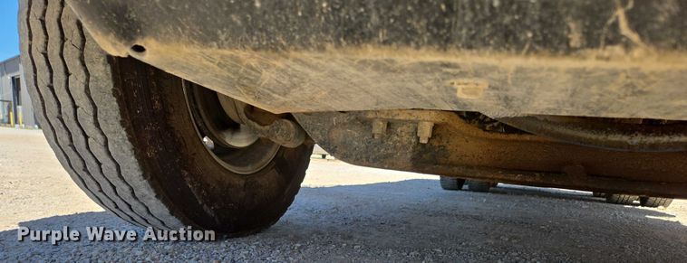 image for item ED2106 2016 Peterbilt 567 dump truck