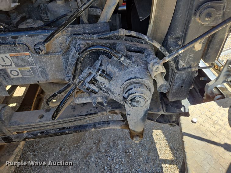 image for item ED2106 2016 Peterbilt 567 dump truck