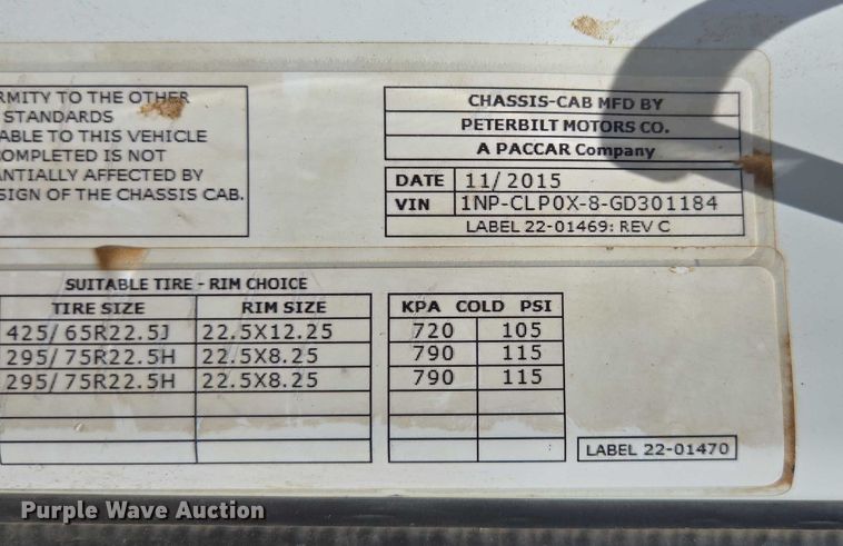 image for item ED2106 2016 Peterbilt 567 dump truck