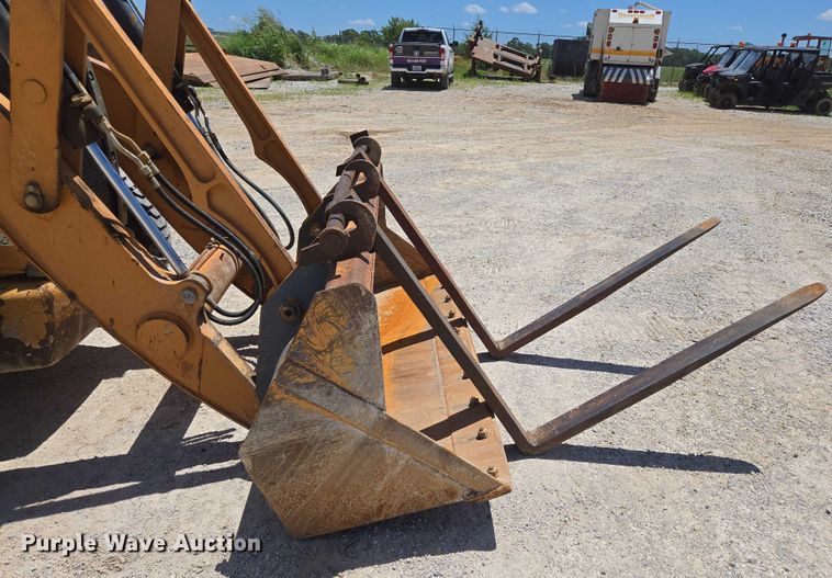 image for item ED2108 2013 Case 580 Super N backhoe