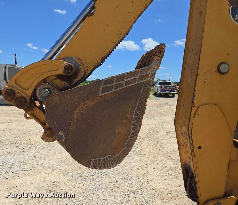 image for item ED2108 2013 Case 580 Super N backhoe
