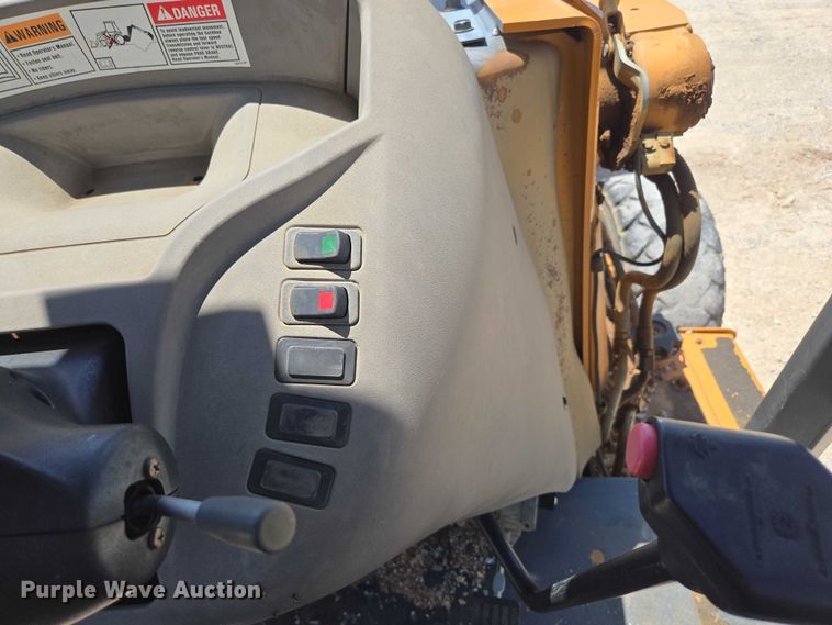 image for item ED2108 2013 Case 580 Super N backhoe