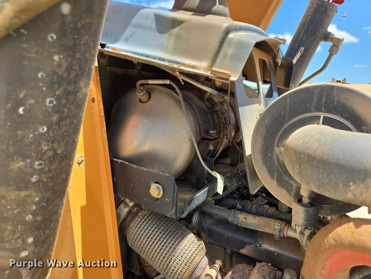 image for item ED2108 2013 Case 580 Super N backhoe