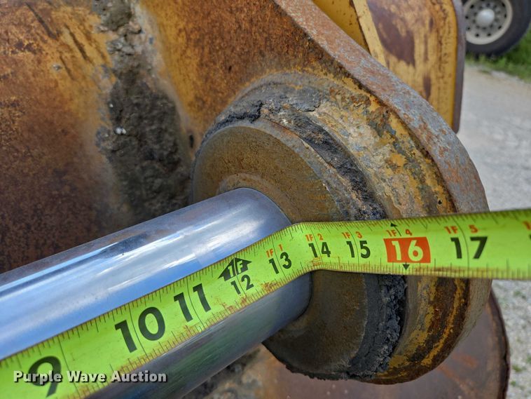 image for item ED2110 Caterpillar  60