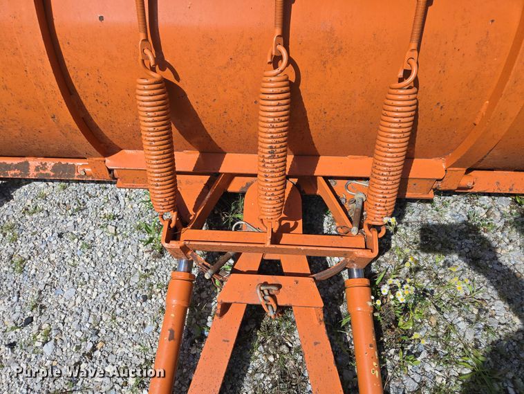 image for item ED2113 Broce Broom 90