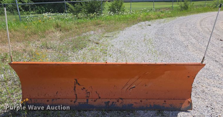 image for item ED2113 Broce Broom 90