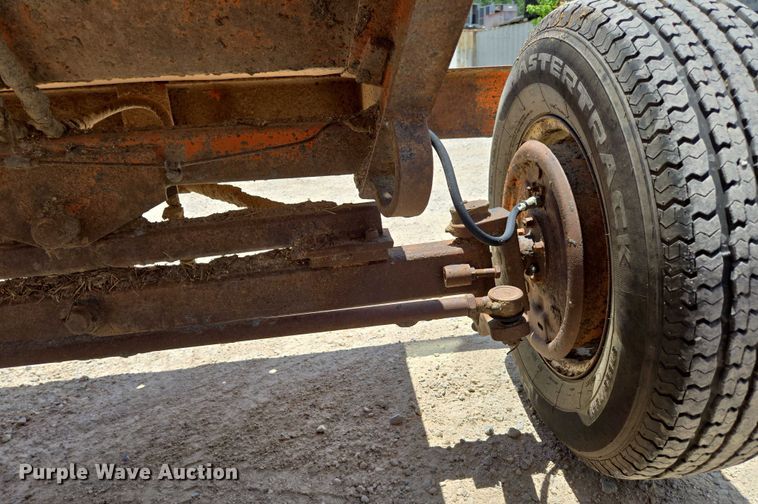 image for item ED2114 1998 Broce RJ 350 broom