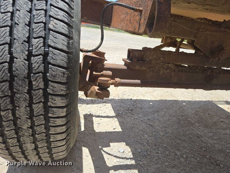 image for item ED2114 1998 Broce RJ 350 broom