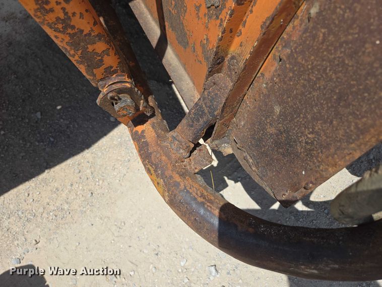 image for item ED2114 1998 Broce RJ 350 broom