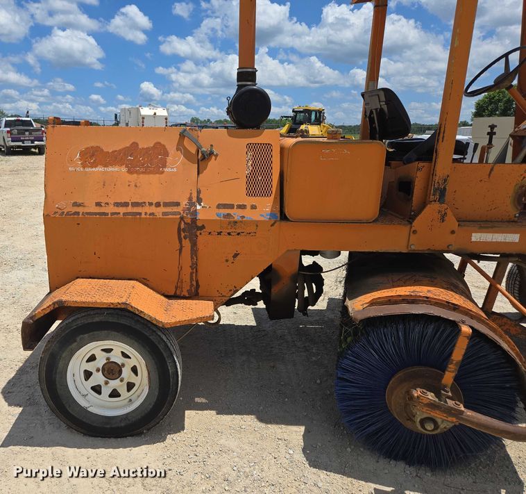 image for item ED2114 1998 Broce RJ 350 broom