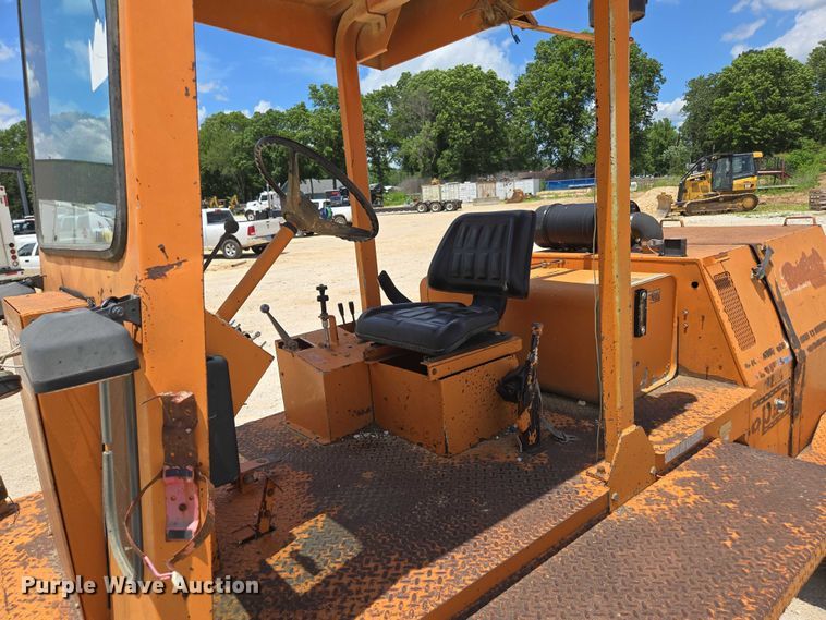 image for item ED2114 1998 Broce RJ 350 broom