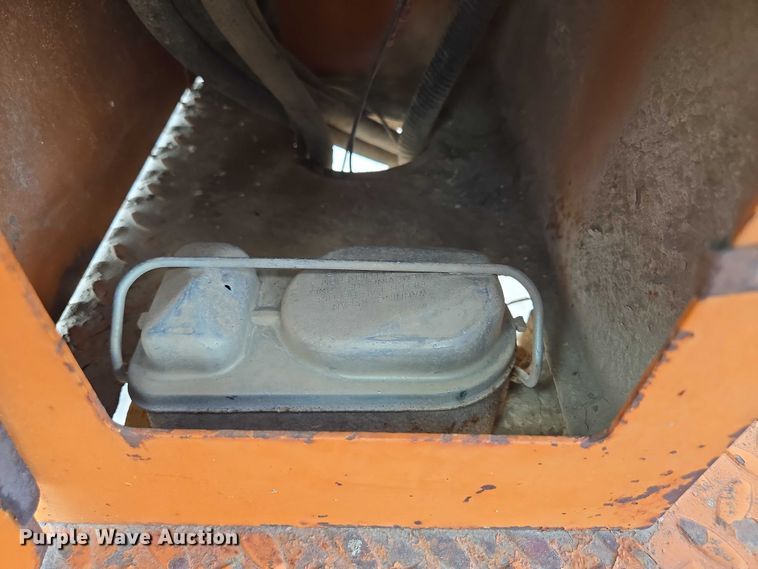 image for item ED2114 1998 Broce RJ 350 broom