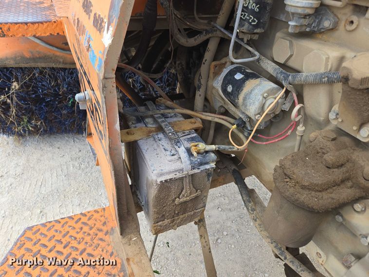 image for item ED2114 1998 Broce RJ 350 broom