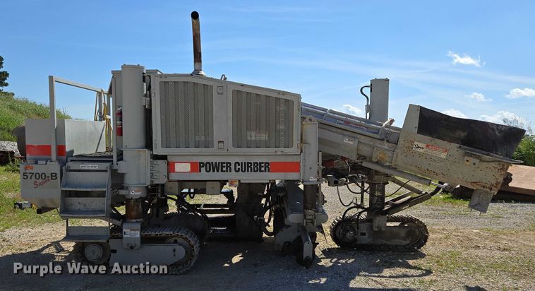 image for item ED2117 2006 Power Curber 5700-B Super curb machine