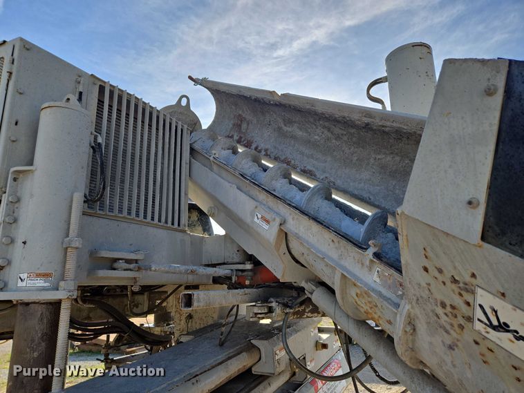 image for item ED2117 2006 Power Curber 5700-B Super curb machine