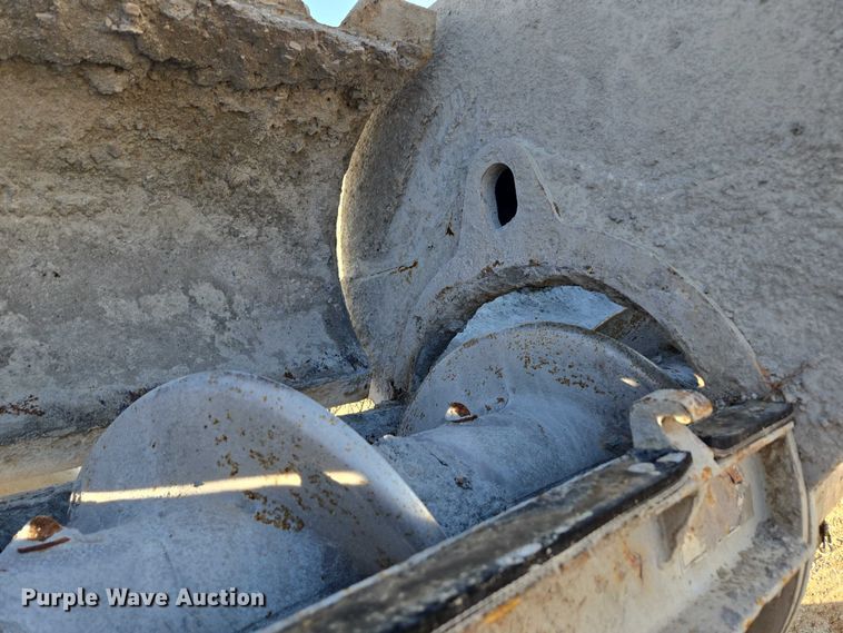 image for item ED2117 2006 Power Curber 5700-B Super curb machine