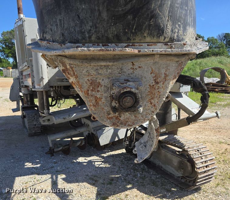 image for item ED2117 2006 Power Curber 5700-B Super curb machine