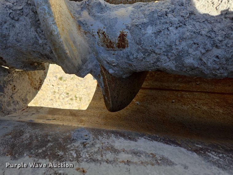 image for item ED2117 2006 Power Curber 5700-B Super curb machine