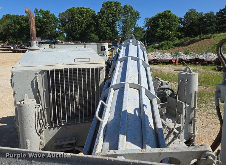 image for item ED2117 2006 Power Curber 5700-B Super curb machine