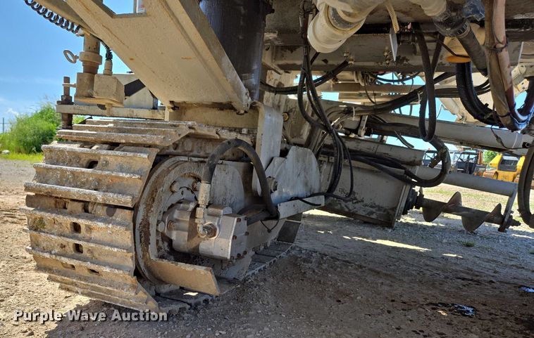 image for item ED2117 2006 Power Curber 5700-B Super curb machine