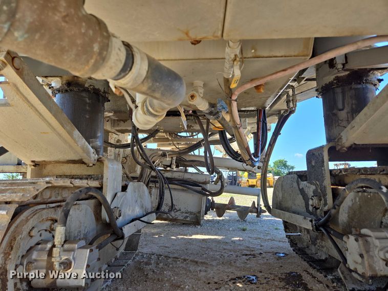 image for item ED2117 2006 Power Curber 5700-B Super curb machine