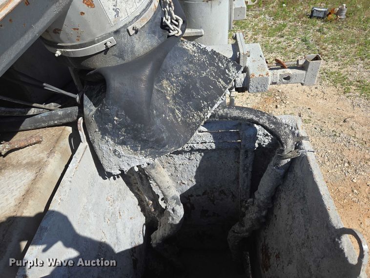 image for item ED2117 2006 Power Curber 5700-B Super curb machine