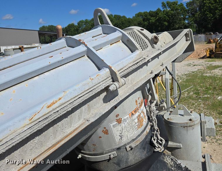 image for item ED2117 2006 Power Curber 5700-B Super curb machine