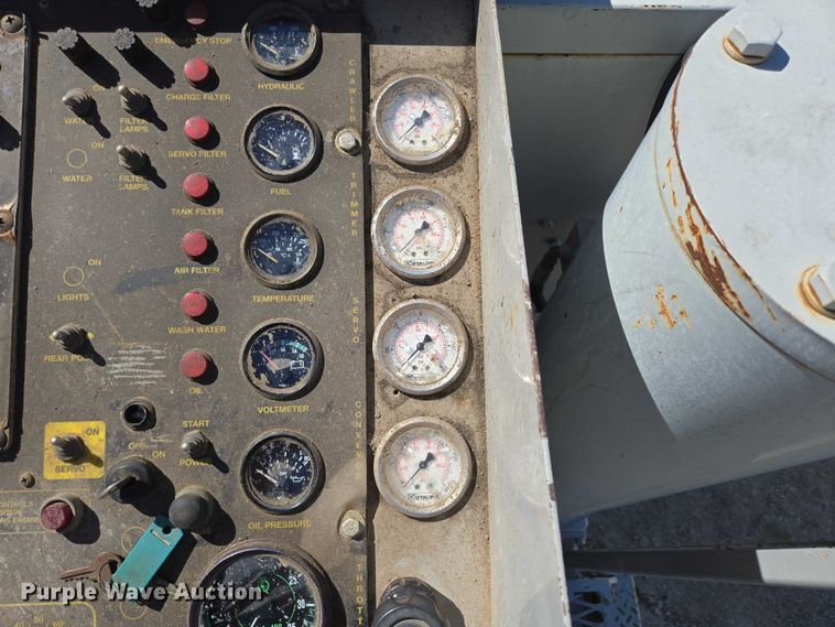 image for item ED2117 2006 Power Curber 5700-B Super curb machine