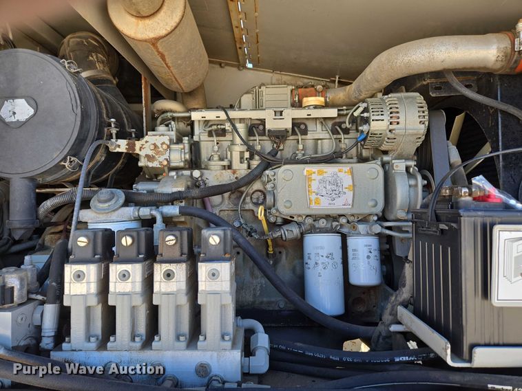 image for item ED2117 2006 Power Curber 5700-B Super curb machine