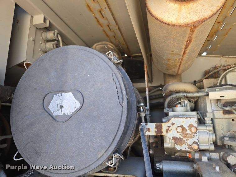 image for item ED2117 2006 Power Curber 5700-B Super curb machine