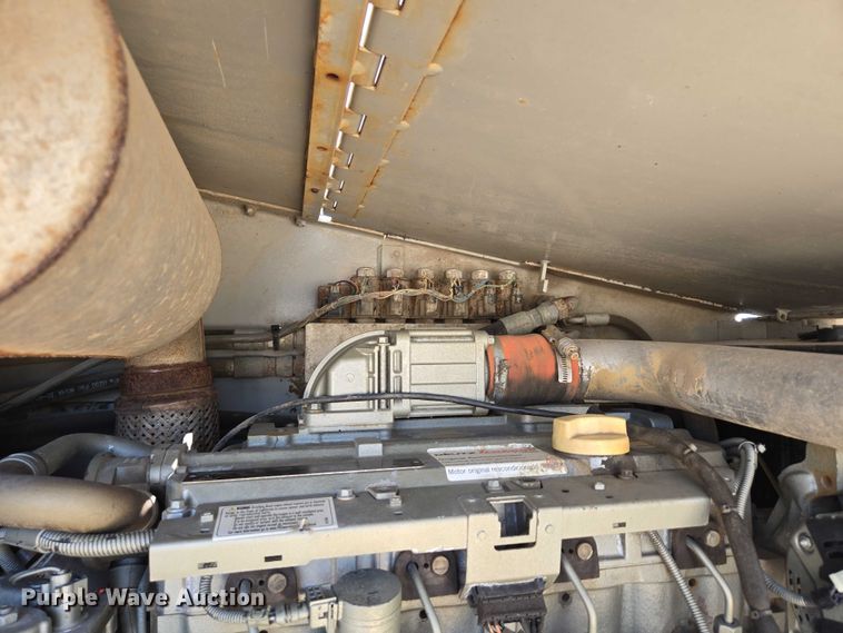 image for item ED2117 2006 Power Curber 5700-B Super curb machine