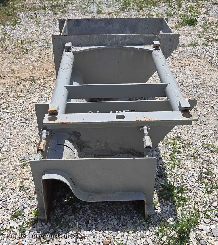 image for item ED2117 2006 Power Curber 5700-B Super curb machine