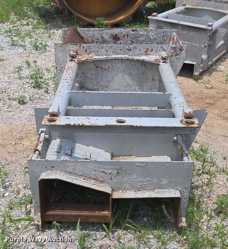 image for item ED2117 2006 Power Curber 5700-B Super curb machine