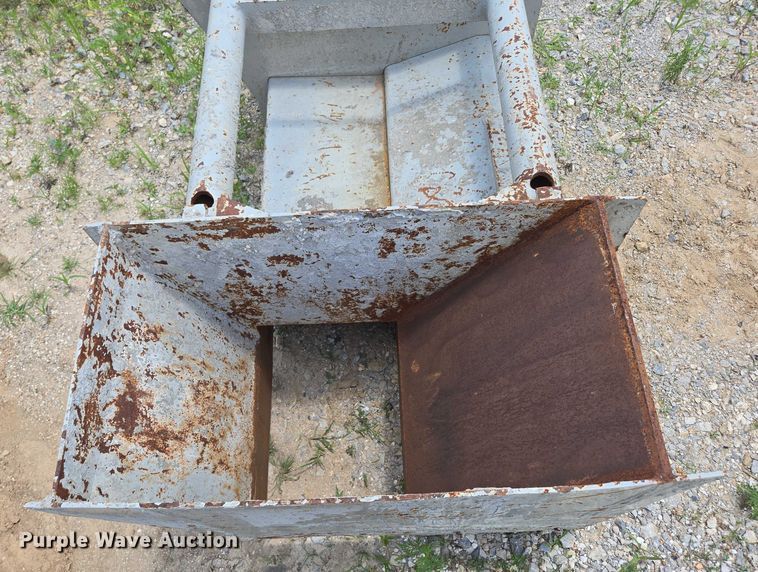 image for item ED2117 2006 Power Curber 5700-B Super curb machine