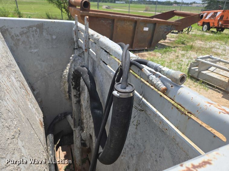 image for item ED2117 2006 Power Curber 5700-B Super curb machine