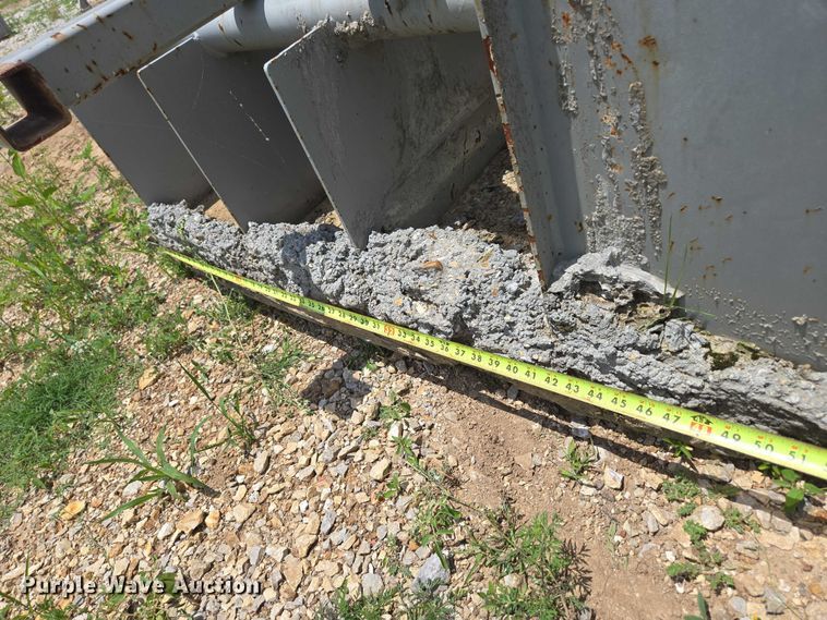 image for item ED2117 2006 Power Curber 5700-B Super curb machine