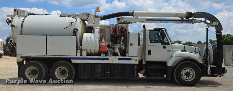 image for item ED2119 2006 International 7500 sewer jetter truck