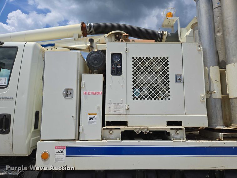image for item ED2119 2006 International 7500 sewer jetter truck