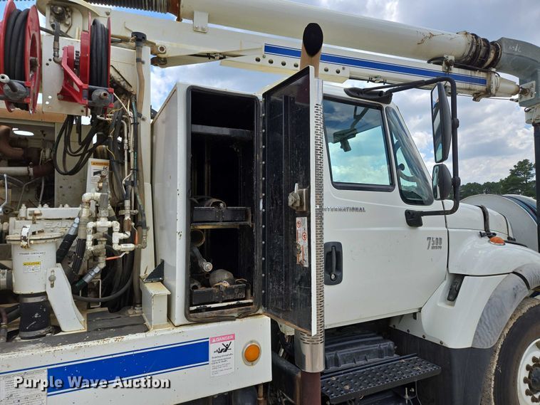 image for item ED2119 2006 International 7500 sewer jetter truck